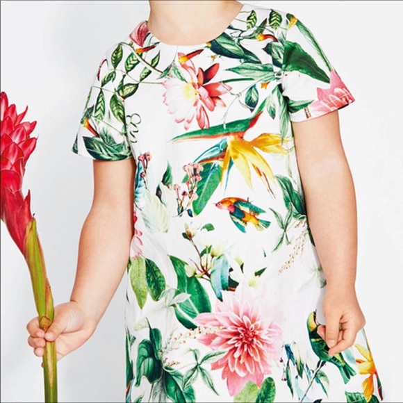 Size 5 Lovely floral girl's lined dress - Picture 6 of 10